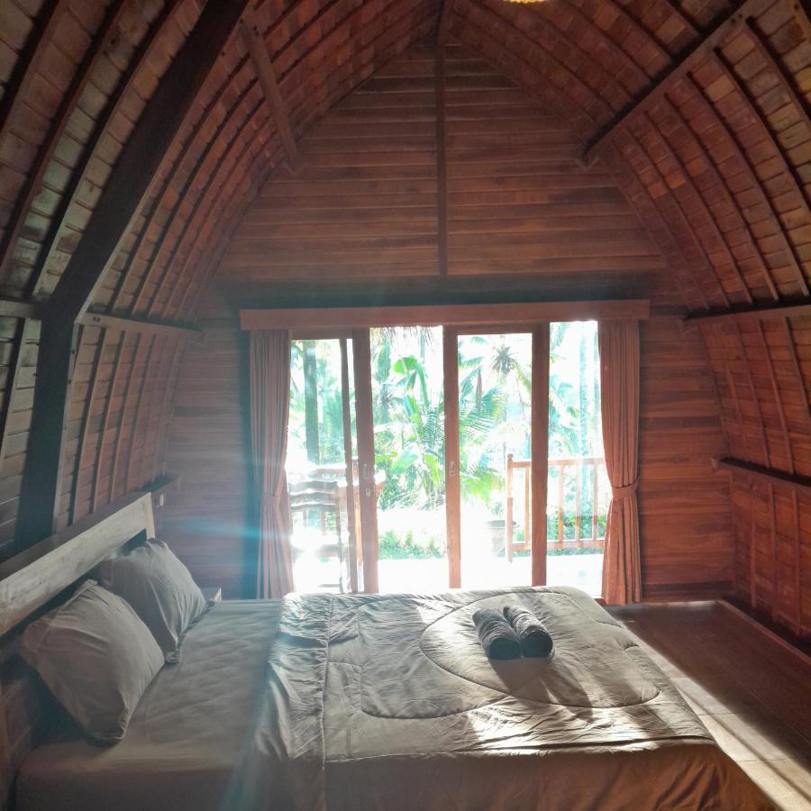 Sugita Wooden House Hotel Пайанган Екстериор снимка
